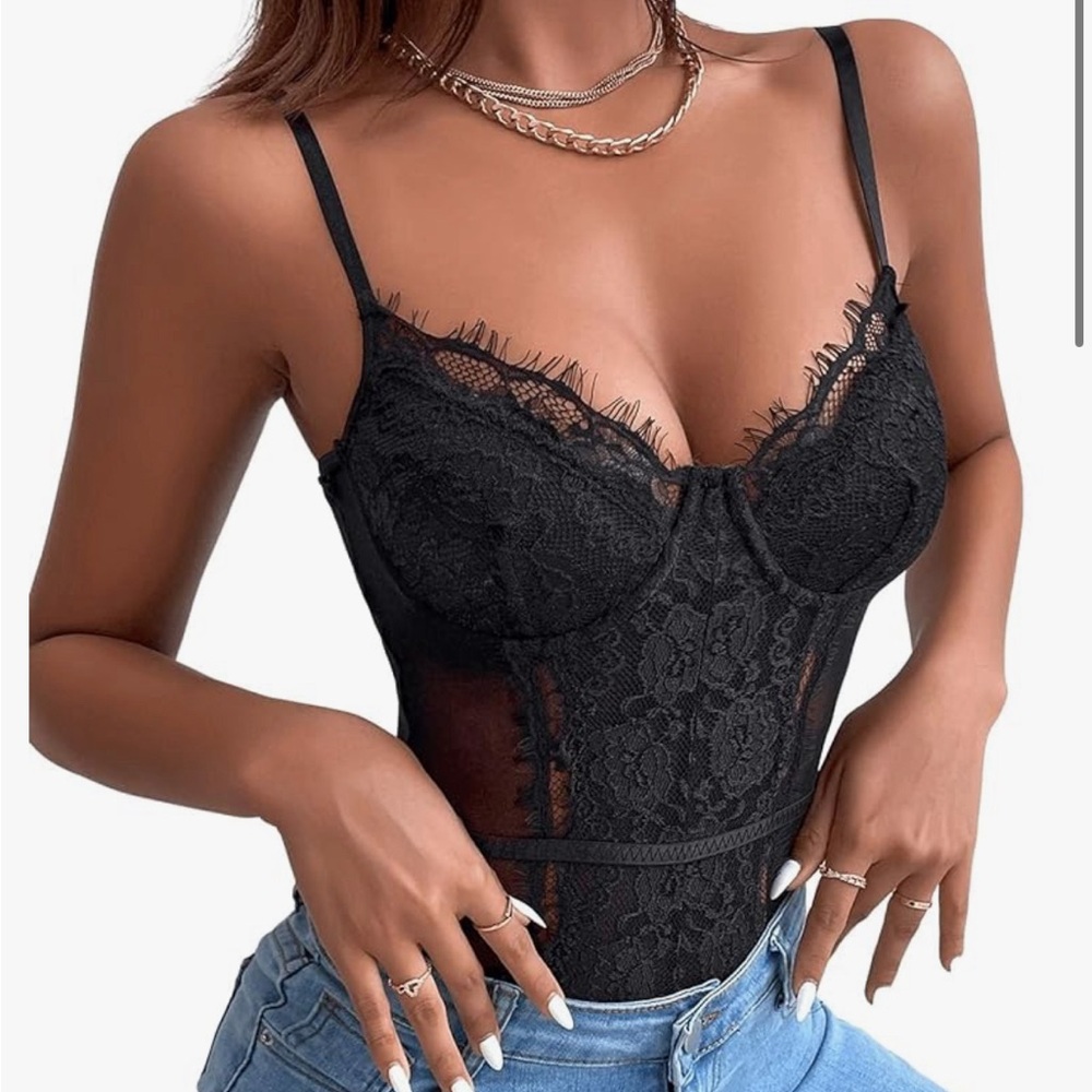 Lingerie bodysuit
